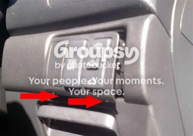 Remove the seat heater, VSA and sunroof switches