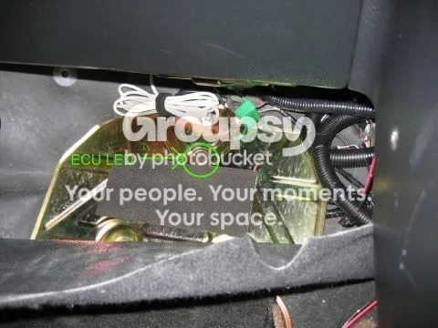OBD0 cars: read the LED at the ECU
