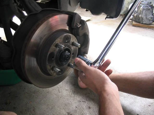 Honda Manual Transmission Removal and Input Shaft Bearing Replacement