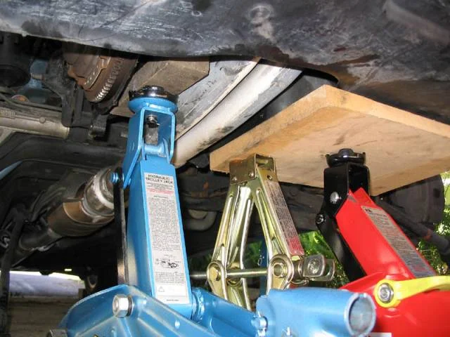 Separate and lower the transmission