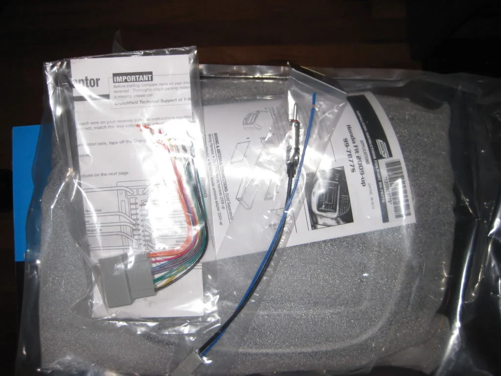 Honda Fit (GE8) Aftermarket Head Unit, Amplifier and Subwoofer Installation