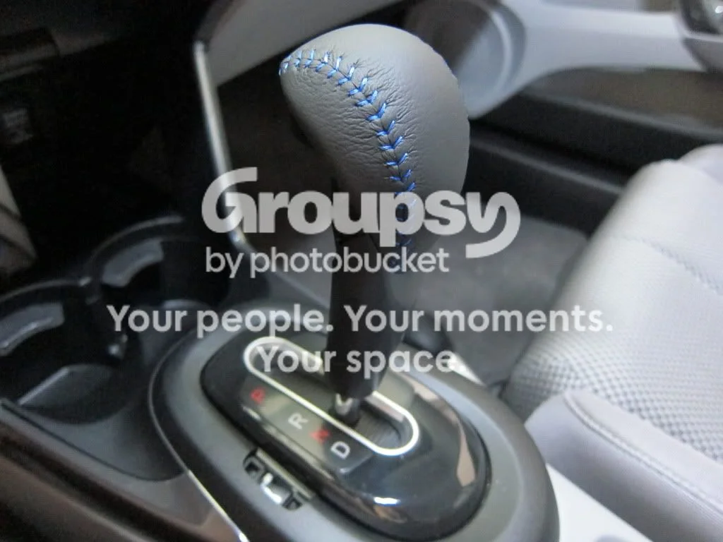 Honda CR-Z: Swap the CVT Selector for a Honda Fit Leather Shift Knob