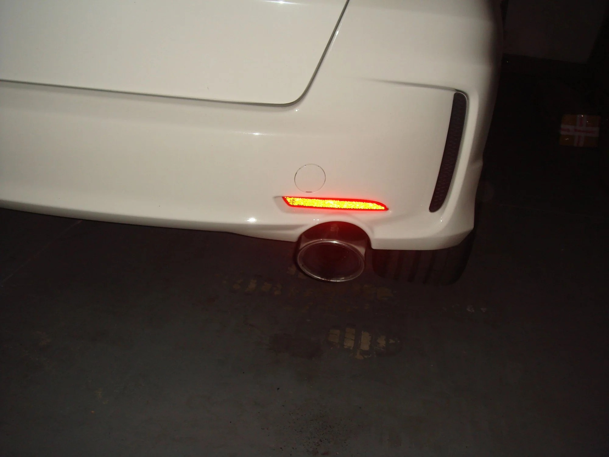 Fitting Honda Accord Oval Exhaust Tips to a Fit Sport (GE8)
