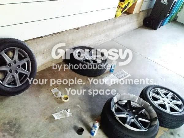 Repainting 7th-Gen Accord OEM Alloy Wheels with Aerosol Wheel Paint